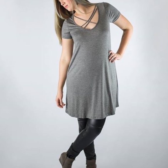 🍍Gray Crisscross String Neckline Shirt Dress - Picture 2 of 7